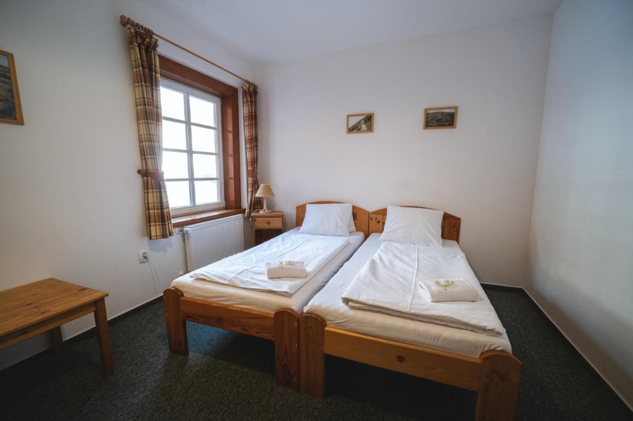 Hotel Vecernice Janske Lazne Exterior photo